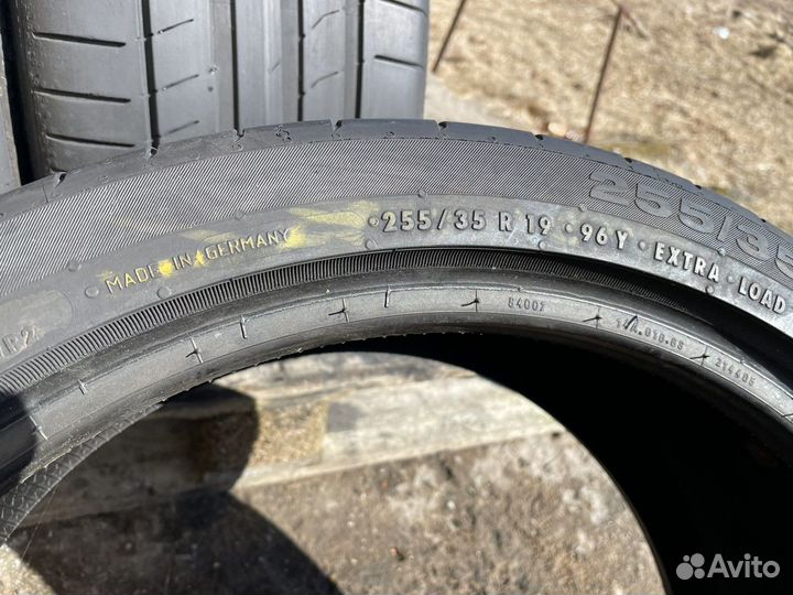 Continental ContiSportContact 5P 255/35 R19