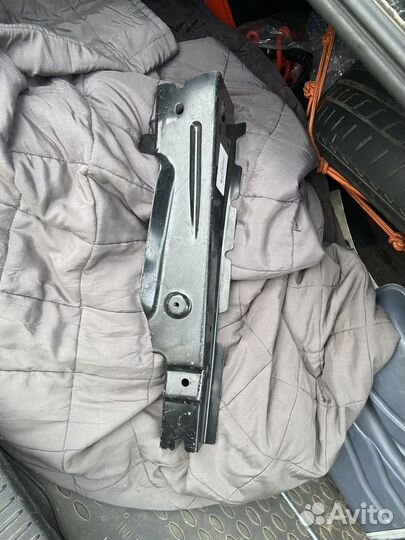 Усилитель крыла левый mazda 6 gg