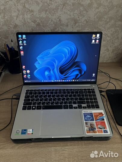 Infinix inbook y3 max