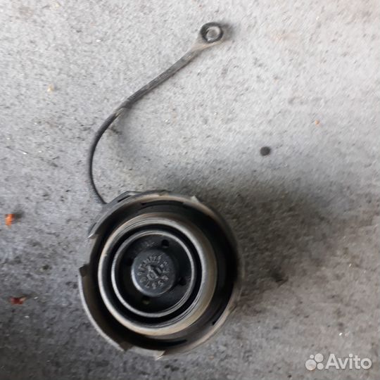 Пробка бензобака Ауди А4Б5 Фольксваген Пассат Б5