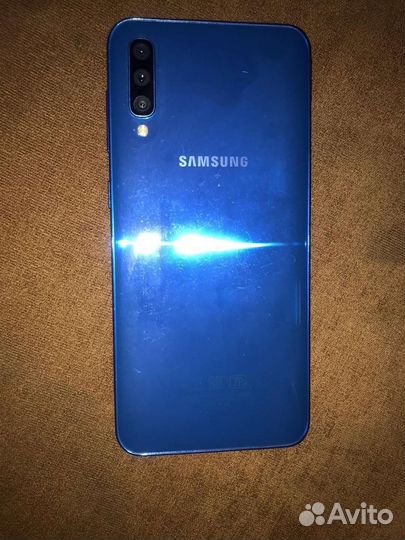 Телефон Samsung а 50