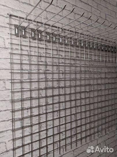 Сетка оцинкованная для одежды и крючков