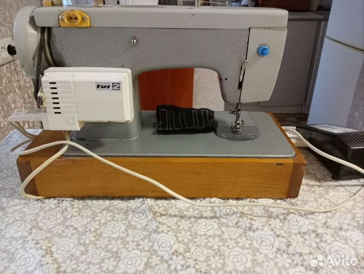 Швейная машина Подольск 142