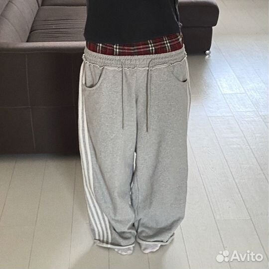 Balenciaga type pants