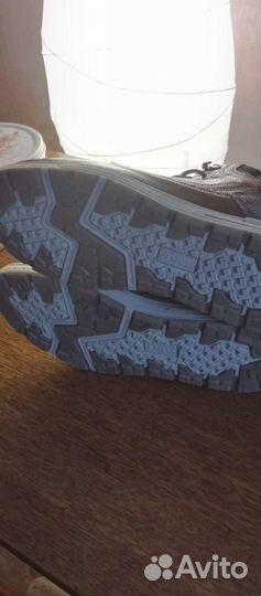 Новые, р. 40, (кожа)