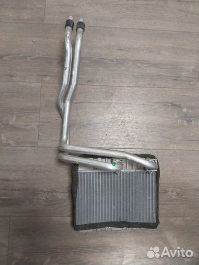 Радиатор печки Bmw X3 2.0D E83 N47 2009
