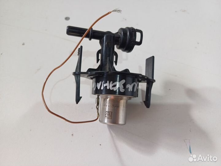 Датчик давления топлива BMW7F01.02