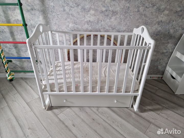 Продам детскую кровать