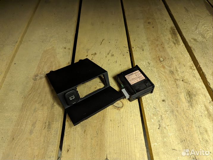 D09H669UB Электронный блок usb Mazda CX-5 CX-9