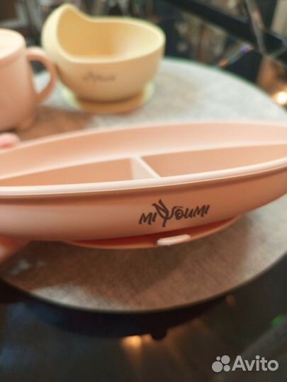 Силиконовая посуда для кормления miyoumi