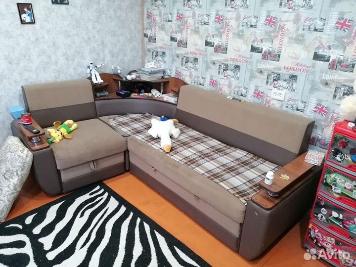 Угловой диван