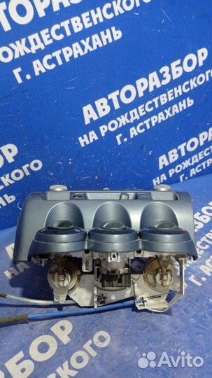 Блок управления печкой Honda Fit хэтчбек L13A 2003