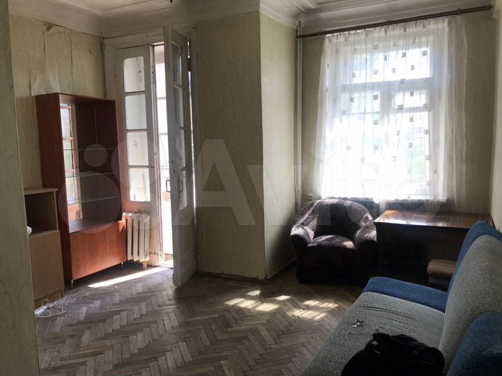 Комната 17 м² в 5-к., 4/7 эт.