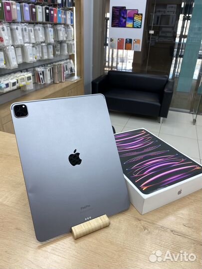 M2 iPad Pro (6th Gen) 12.9 256GB Wi-Fi Space Gray