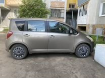 Toyota Ractis 1.3 CVT, 2006, 249 000 км, с пробегом, цена 630 000 руб.