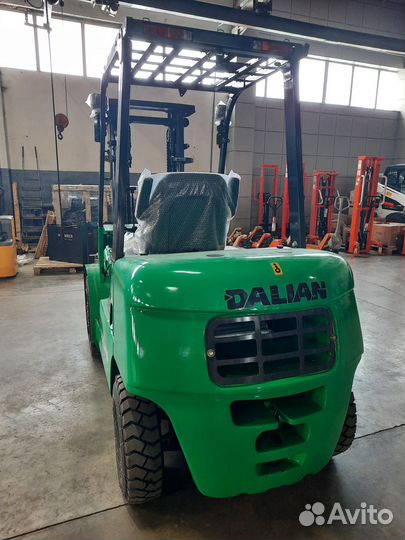 Вилочный погрузчик Dalian CPCD30FB, 2023