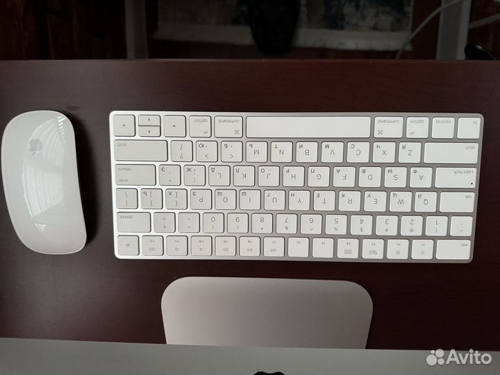 Apple iMac 21.5