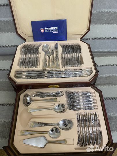 Набор столовых приборов на 12 персон