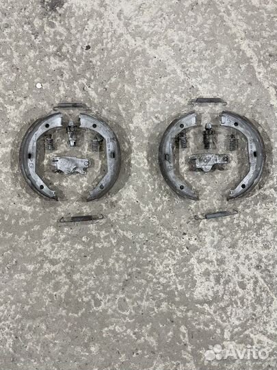 Колодки стояночного тормоза bmw f30