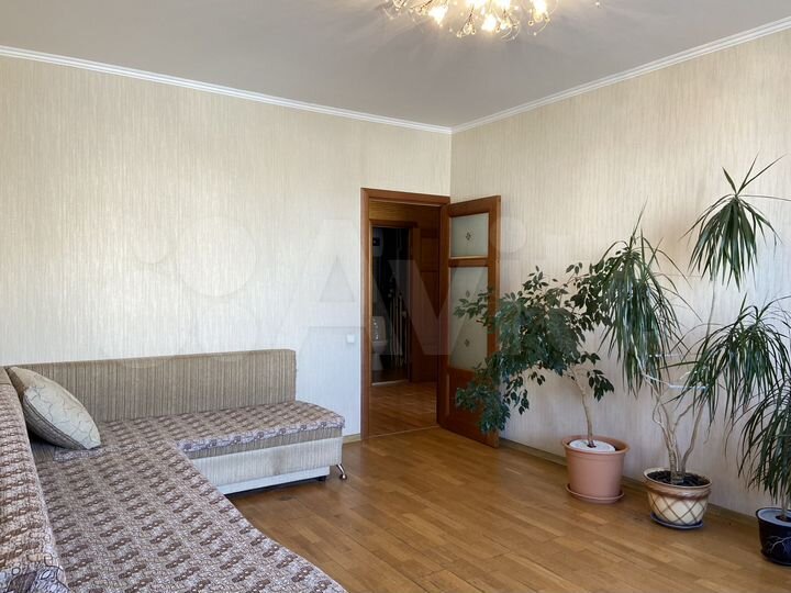 4-к. квартира, 126 м², 8/11 эт.