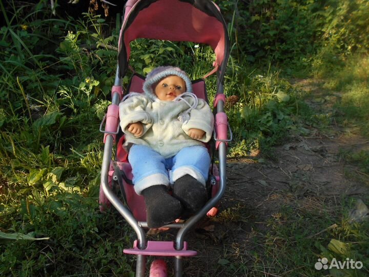 Игрушечная коляска для кукол
