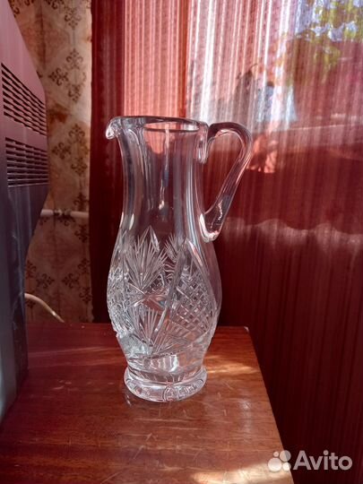 Продам графин хрустальный
