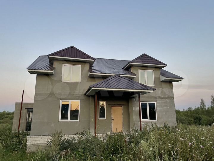 Коттедж 240 м² на участке 15 сот.