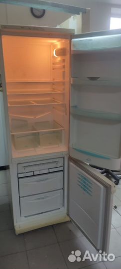 Холодильник stinol