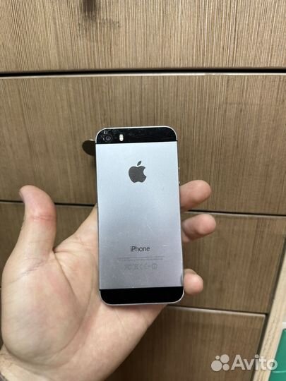 iPhone 5S, 32 ГБ