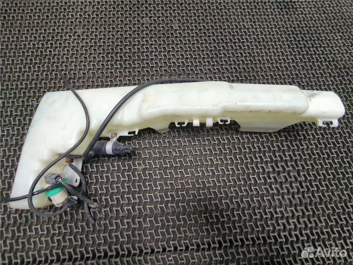 Бачок омывателя Infiniti QX56, 2012