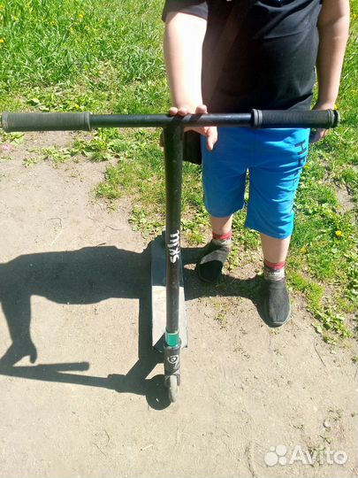 Трюковой самокат