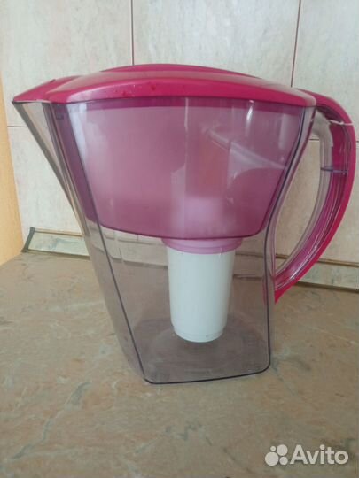 Фильтр- кувшин для очистки воды Аквафор 2л