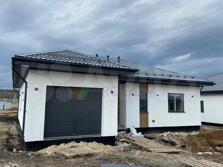 Коттедж 160 м² на участке 7,8 сот.