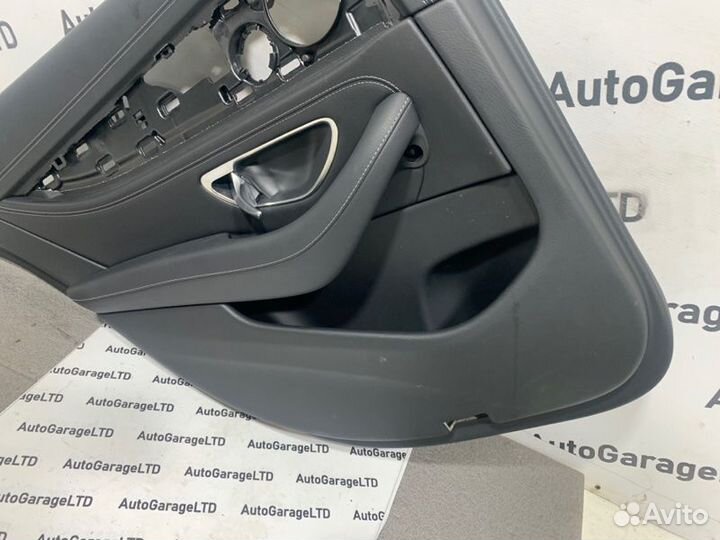 Обшивка двери задняя левая Mercedes-Benz E-Class