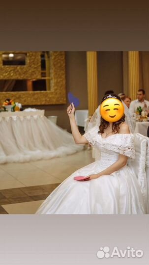 Свадебное платье