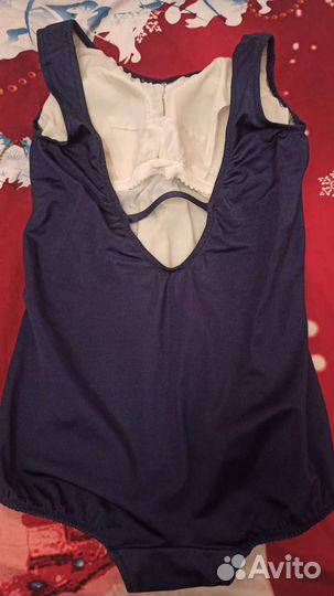 Слитный купальник