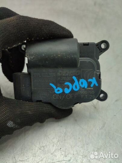 Моторчик заслонок печки Opel Corsa D хэтчбек 1.4 Л