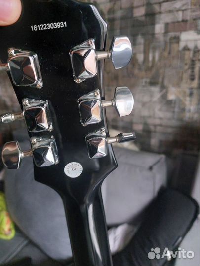Электрогитара epiphone les paul