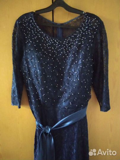 Вечернее платье