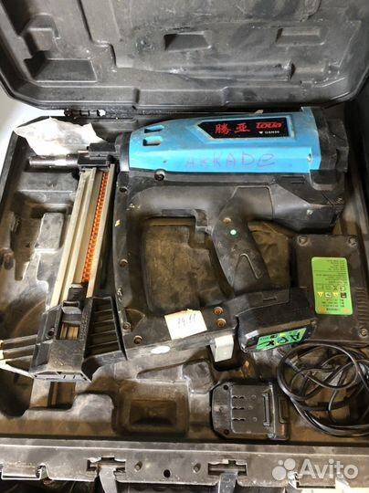 Аренда. Пистолет монтажный. Газовый Toua