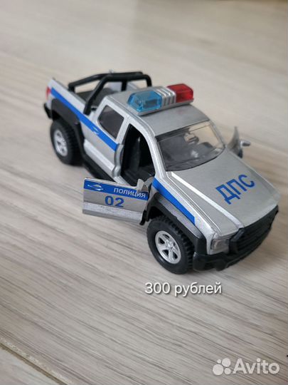 Модельки машин