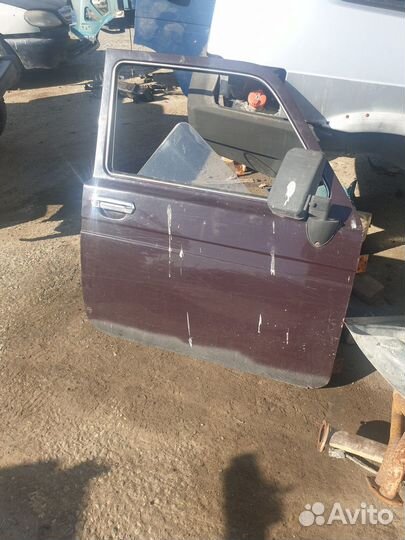 Дверь правая niva 21214