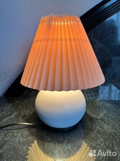 Лампа настольная