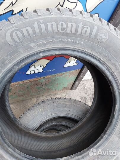 Continental ContiIceContact 215/60 R16