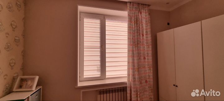 Рулонные шторы день ночь на заказ