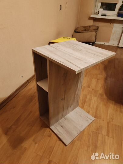 Тумба придиванная