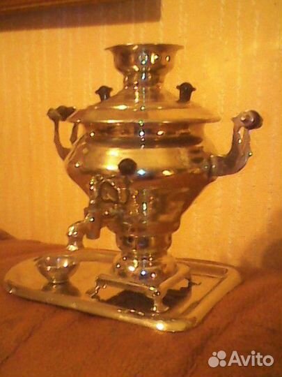 Коллекционный самовар (14 см, угольный)