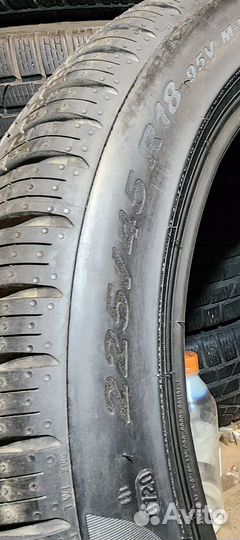 Pirelli P Zero All Season 225/45 R18 95V