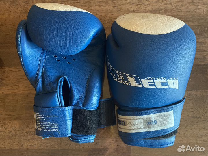 Боксерские перчатки