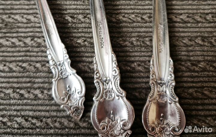 Набор столовых приборов мельхиор 